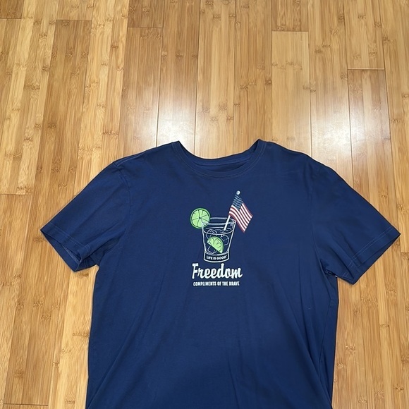 Life is Good short sleeve shirt size large men’s - Picture 3 of 8